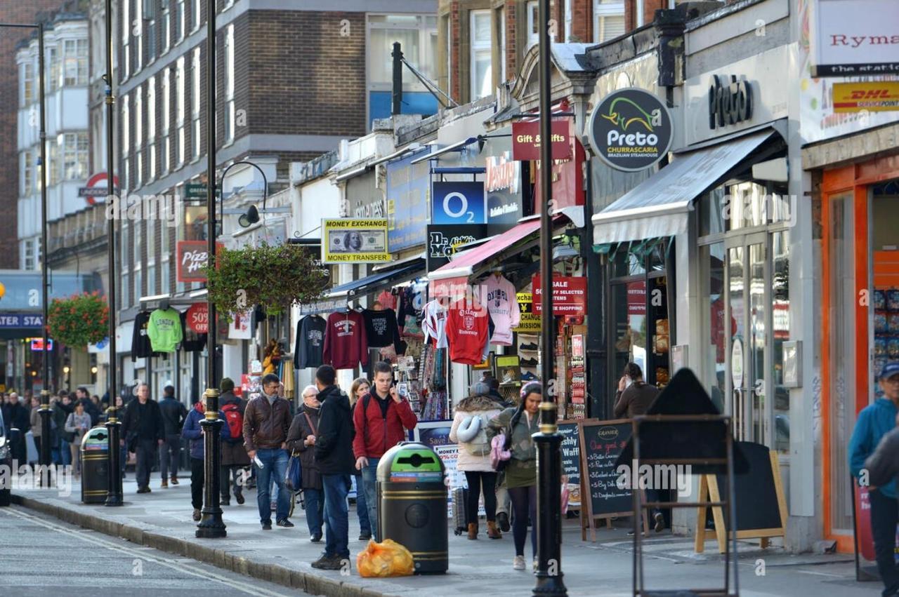 Queens Way Londen Buitenkant foto